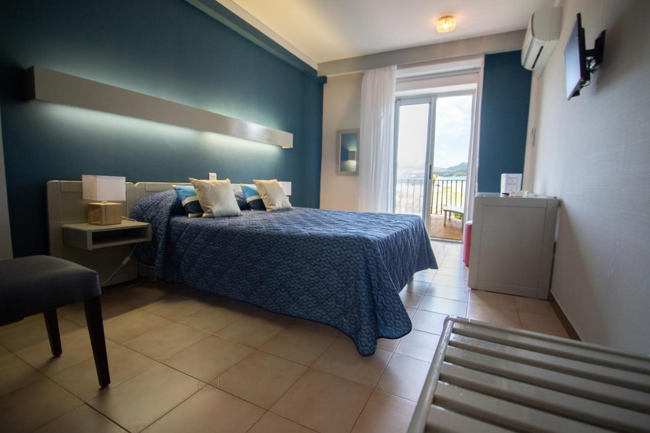 פרופריאנו Hotel Beach מראה חיצוני תמונה